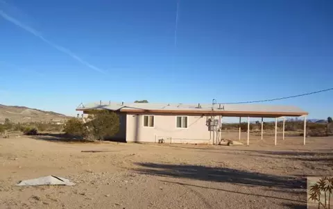 2673 Acoma Trl, Landers, CA 92285 photo 1
