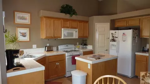79767 Randolph Ct, La Quinta, CA 92253 photo 6
