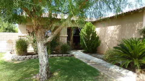 79767 Randolph Ct, La Quinta, CA 92253 photo 2