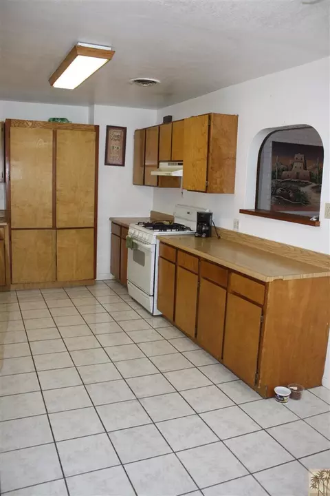 81322 Helen Ave, Indio, CA 92201 photo 5