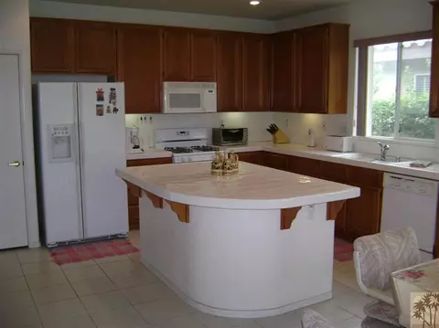 49533 Douglas St, Indio, CA 92201 photo 2