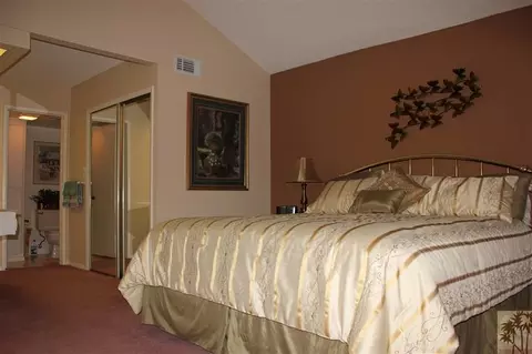 49072 Eisenhower Dr, Indio, CA 92201 photo 8