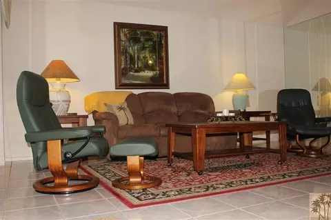 49072 Eisenhower Dr, Indio, CA 92201 photo 2