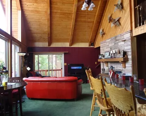 5256 Lone Pine Canyon Rd, Wrightwood, CA 92397 photo 4