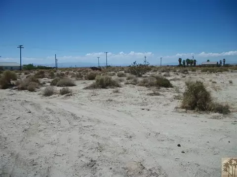 2282 Corona Ave, Salton City, CA 92274 photo 4