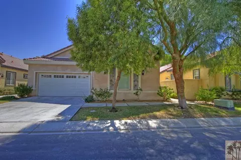 49796 Wayne St, Indio, CA 92201 photo 4