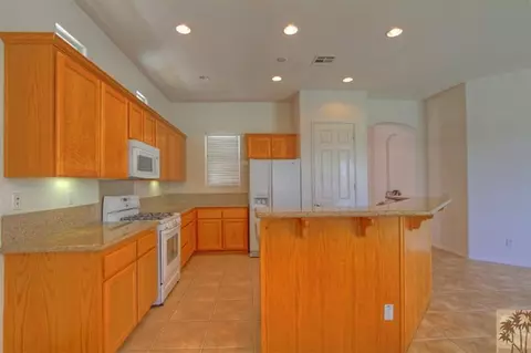 49796 Wayne St, Indio, CA 92201 photo 14