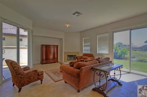 49796 Wayne St, Indio, CA 92201 photo 7