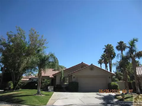 49010 Balada Ct, La Quinta, CA 92253 photo 2