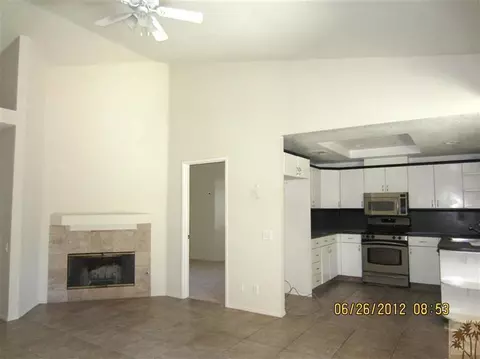 49010 Balada Ct, La Quinta, CA 92253 photo 4