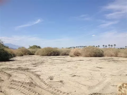 51752 Calhoun St, Indio, CA 92201 photo 3