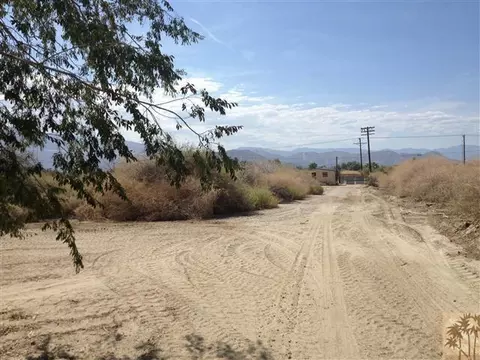 51752 Calhoun St, Indio, CA 92201 photo 10