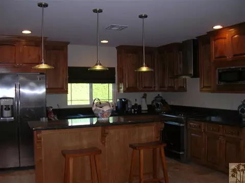 7966 Danvers St, Downey, CA 90240 photo 12