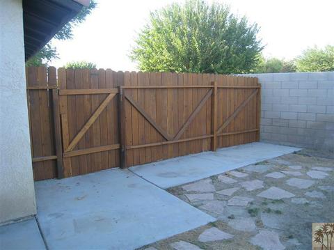 45548 Elm St, Indio, CA 92201 photo 13