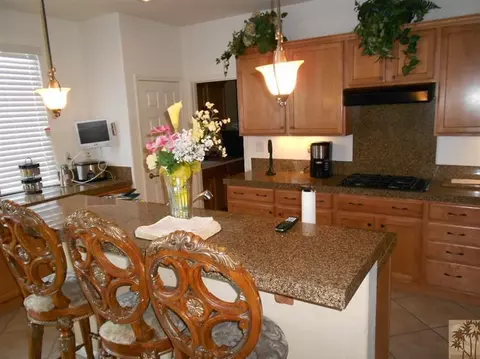 84340 Onda Dr, Indio, CA 92203 photo 2