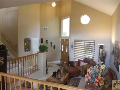 2955 Juniper Dr, Corona, CA 92882 photo 2