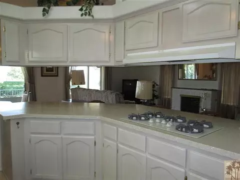 35320 S Border, Thousand Palms, CA 92276 photo 9