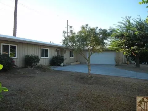 44678 Merlin Dr, Indio, CA 92201 photo 2