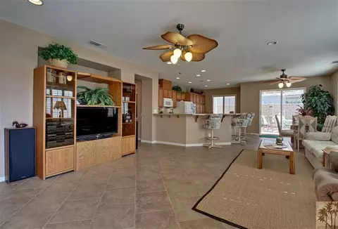 49768 Pacino St, Indio, CA 92201 photo 2