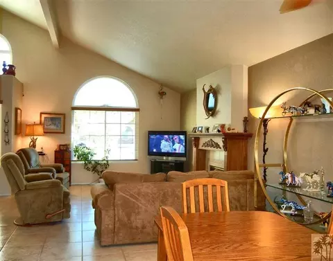 49035 Tango Ct, La Quinta, CA 92253 photo 2