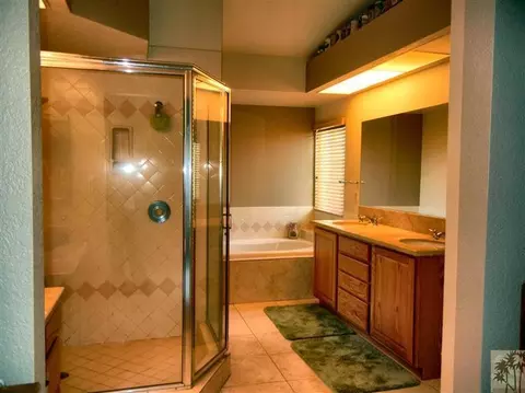 49035 Tango Ct, La Quinta, CA 92253 photo 12