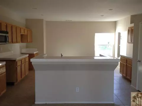 41213 Mackenzie Ln, Indio, CA 92203 photo 3