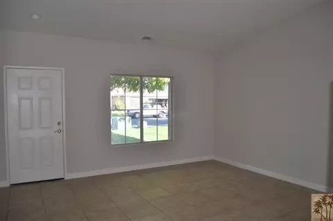 83265 Beverly Ct, Indio, CA 92201 photo 2