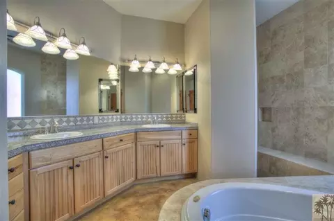48505 Hepburn, Indio, CA 92201 photo 13