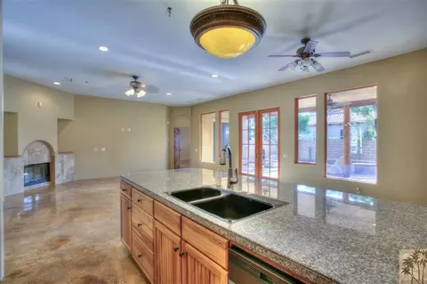 48505 Hepburn, Indio, CA 92201 photo 7