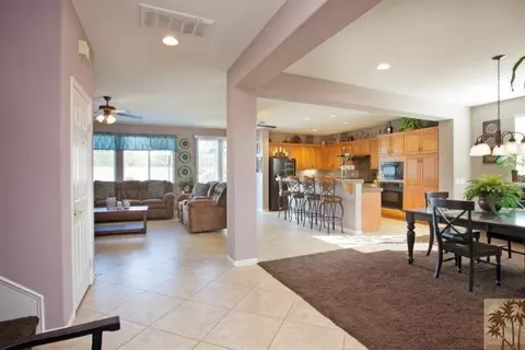 43710 Campo Pl, Indio, CA 92203 photo 2