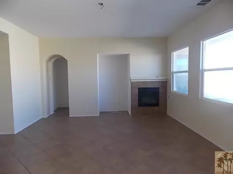 82530 Cray Mill Dr, Indio, CA 92203 photo 4