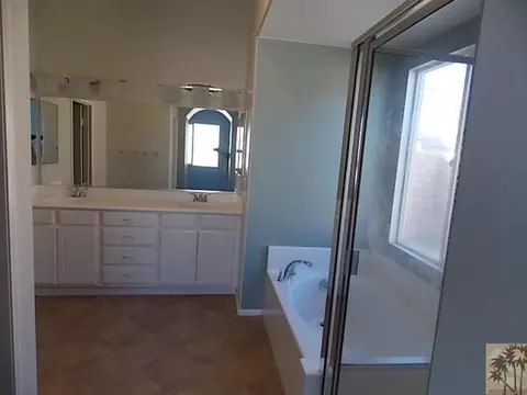 82530 Cray Mill Dr, Indio, CA 92203 photo 5