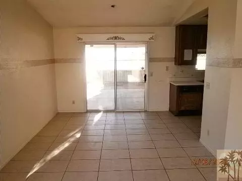 308 Yucca Dr, El Centro, CA 92243 photo 3