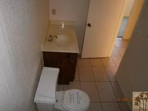 308 Yucca Dr, El Centro, CA 92243 photo 5
