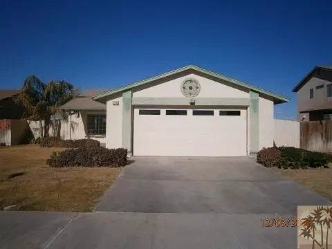308 Yucca Dr, El Centro, CA 92243 photo 1
