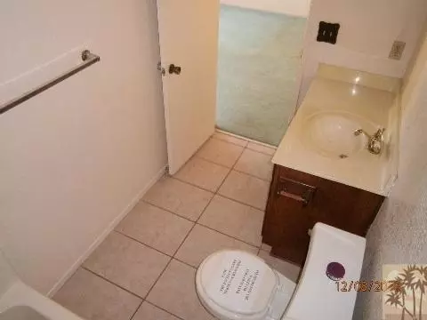 308 Yucca Dr, El Centro, CA 92243 photo 7