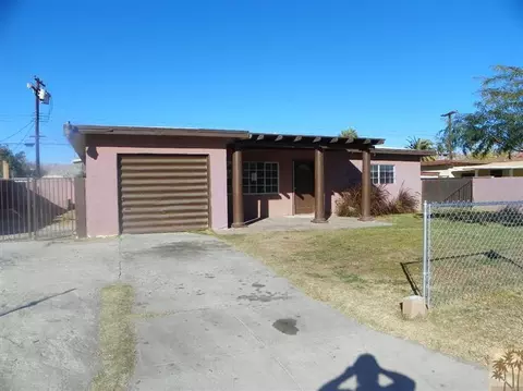 82764 Mountain View Ave, Indio, CA 92201 photo 2