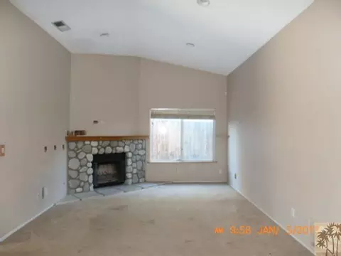 37266 Downing St, Palmdale, CA 93550 photo 3