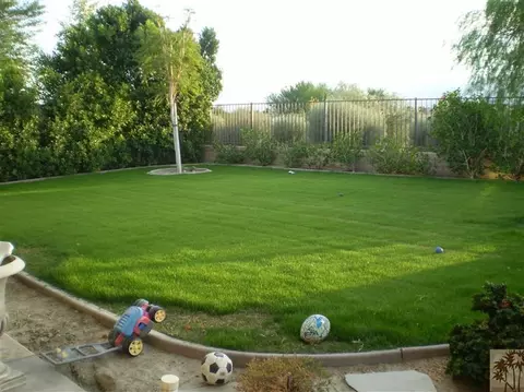 40467 Padova Dr, Indio, CA 92203 photo 2
