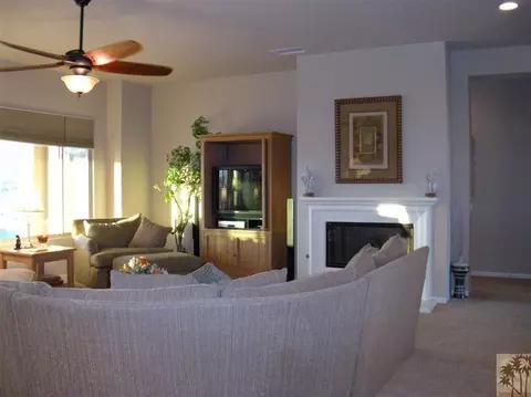 39567 Corte Chimborazo, Indio, CA 92203 photo 6