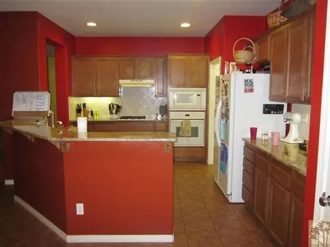 41099 Langley Ct, Indio, CA 92203 photo 2