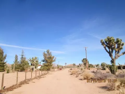 2880 Apache Pass, Pioneertown, CA 92268 photo 22