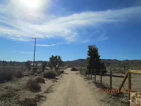 2880 Apache Pass, Pioneertown, CA 92268 photo 21