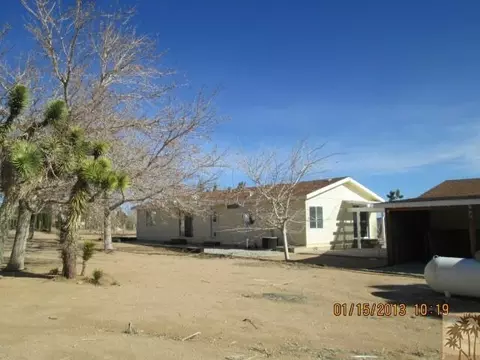 2880 Apache Pass, Pioneertown, CA 92268 photo 17