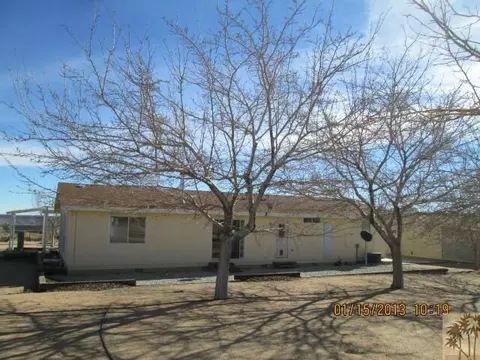 2880 Apache Pass, Pioneertown, CA 92268 photo 18