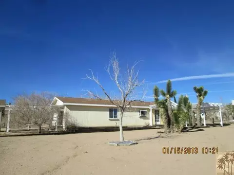 2880 Apache Pass, Pioneertown, CA 92268 photo 3
