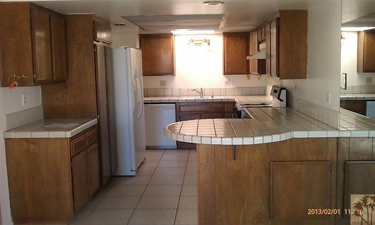49383 Eishenhower Dr, Indio, CA 92201 photo 2
