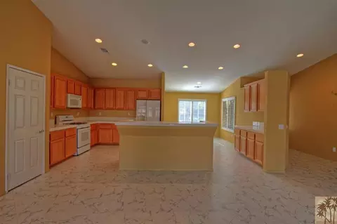 81134 Aurora Ave, Indio, CA 92201 photo 3