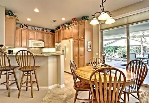 41543 Corte Jalisco, Indio, CA 92203 photo 10