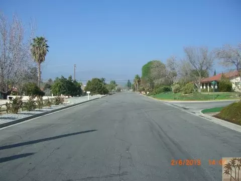 26345 Thacker Dr, Hemet, CA 92544 photo 2
